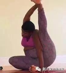 成人胖子劈叉视频在线观看,在线观看教学视频，轻松解锁柔韧性新境界