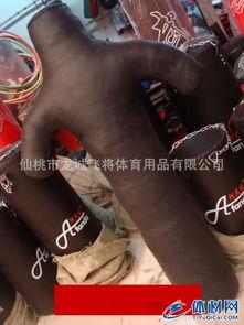 成人假人拳击沙袋视频,跟随成人假人挑战沙袋训练